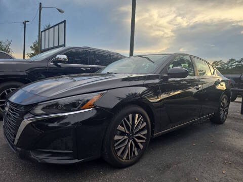 2023 Nissan Altima 2.5 SV FWD photo