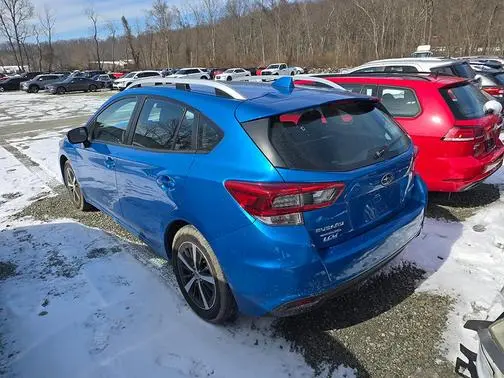 2023 Subaru Impreza Premium AWD photo