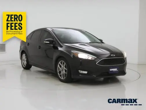 2015 Ford Focus SE FWD photo