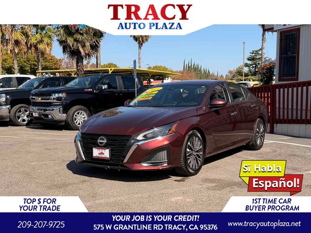 2023 Nissan Altima 2.5 SV FWD photo