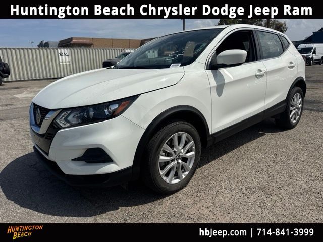 2022 Nissan Rogue Sport S FWD photo