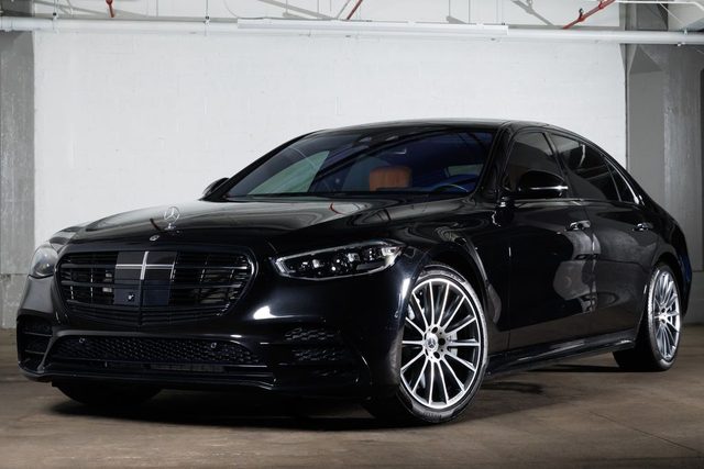 2022 Mercedes-Benz S-Class S 580 AWD photo