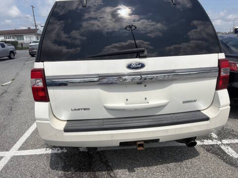 2015 Ford Expedition Limited 4WD photo