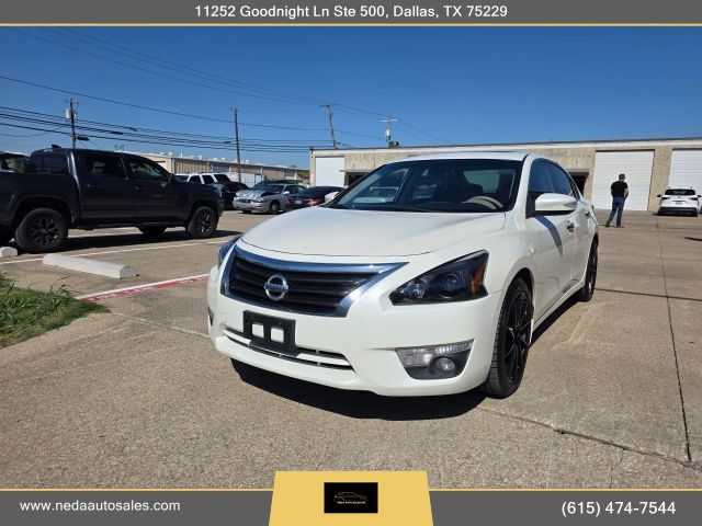 2015 Nissan Altima 2.5 SV FWD photo