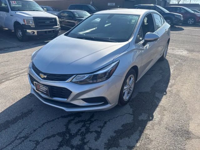 2016 Chevrolet Cruze LT FWD photo