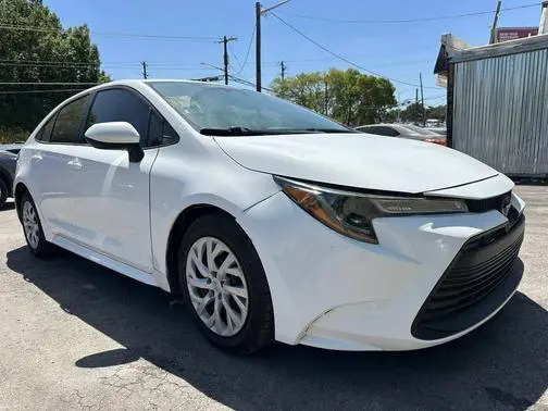 2023 Toyota Corolla LE FWD photo