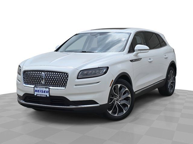 2023 Lincoln Nautilus Reserve AWD photo