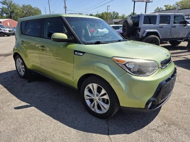 2016 Kia Soul + FWD photo