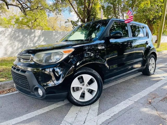 2015 Kia Soul Base FWD photo