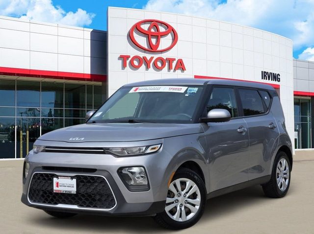 2022 Kia Soul LX FWD photo