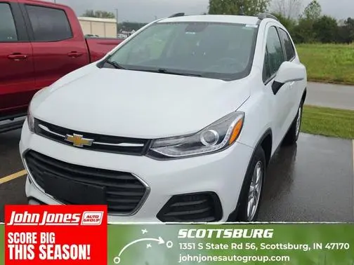 2022 Chevrolet Trax LT FWD photo
