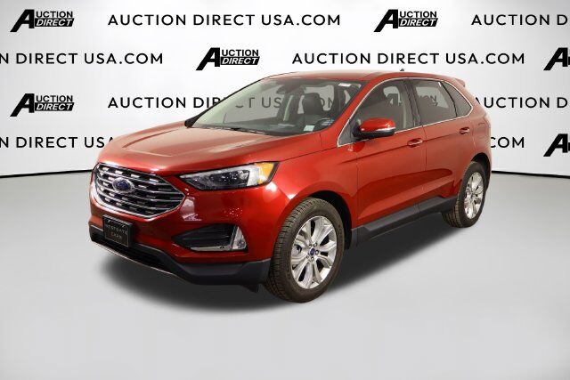 2022 Ford Edge Titanium AWD photo