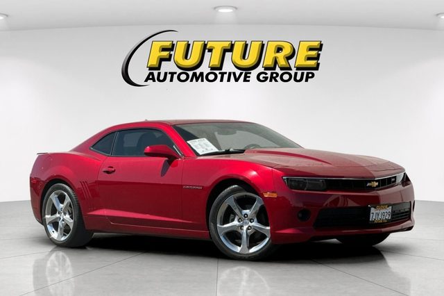 2015 Chevrolet Camaro LT RWD photo