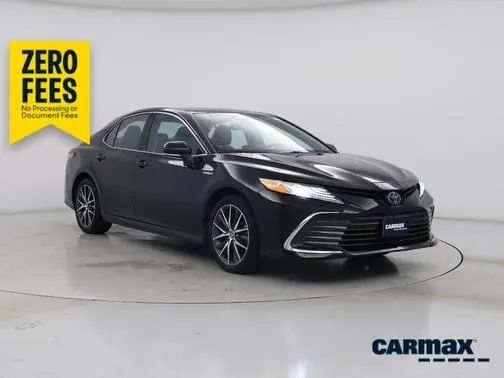 2021 Toyota Camry Hybrid XLE FWD photo