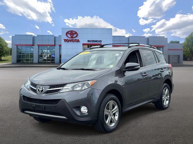 2015 Toyota RAV4 XLE AWD photo