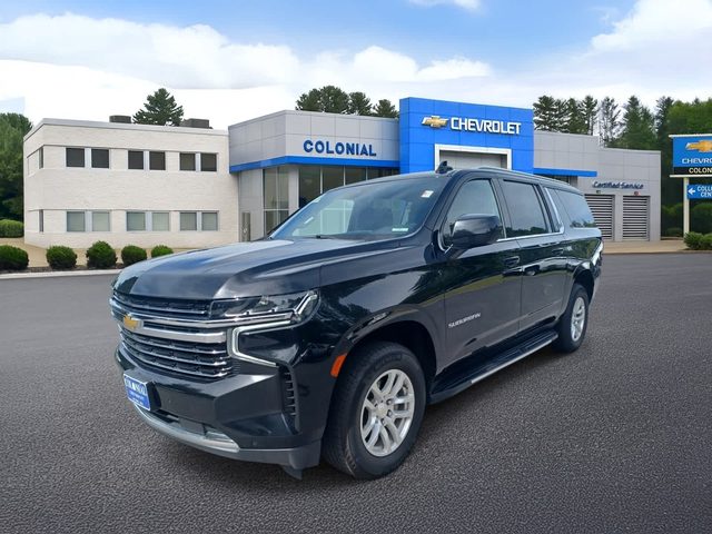 2023 Chevrolet Suburban LT 4WD photo