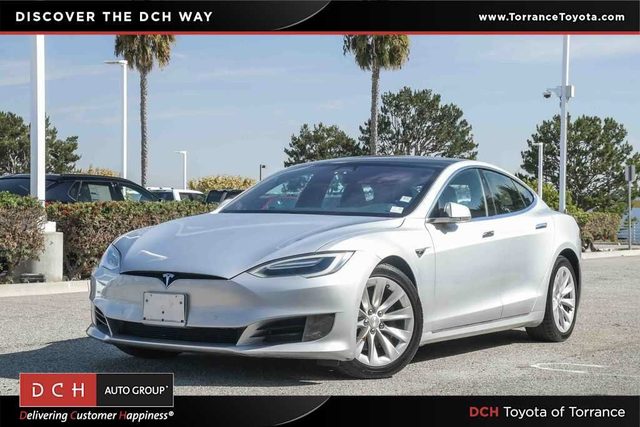 2017 Tesla Model S 90D AWD photo