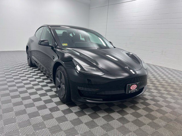 2023 Tesla Model 3 RWD photo