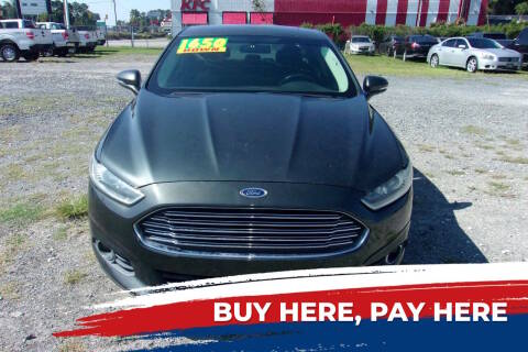2015 Ford Fusion SE FWD photo