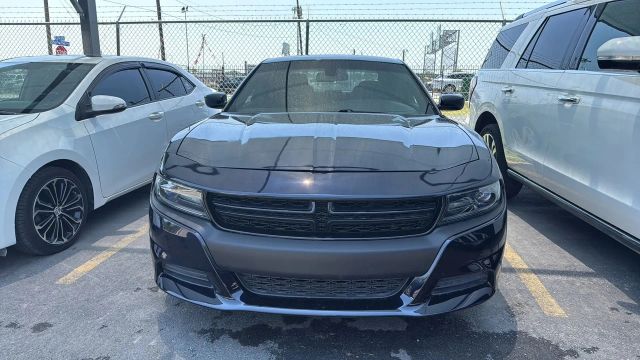 2015 Dodge Charger SE RWD photo