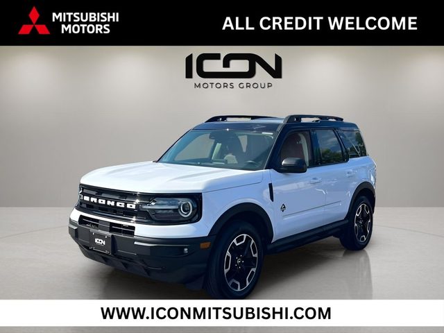 2023 Ford Bronco Sport Outer Banks 4WD photo