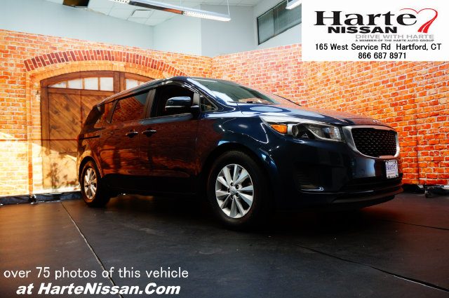 2016 Kia Sedona LX FWD photo