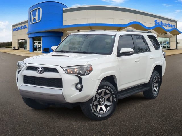 2018 Toyota 4Runner SR5 4WD photo