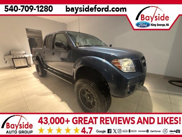 2016 Nissan Frontier SV 4WD photo