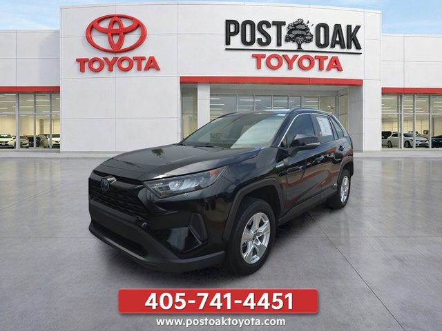 2021 Toyota RAV4 Hybrid LE AWD photo
