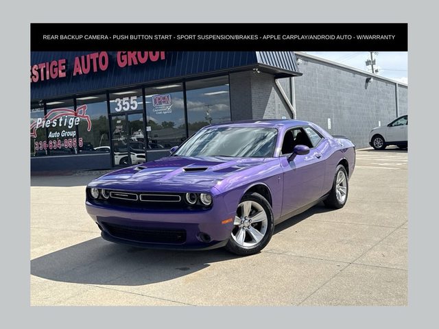 2023 Dodge Challenger SXT RWD photo
