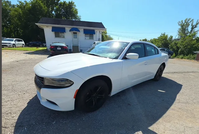 2022 Dodge Charger SXT RWD photo