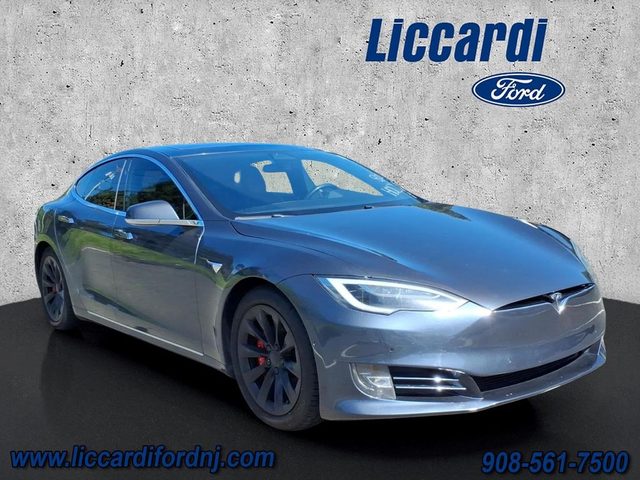 2016 Tesla Model S 90D AWD photo