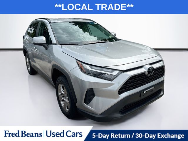 2022 Toyota RAV4 XLE AWD photo