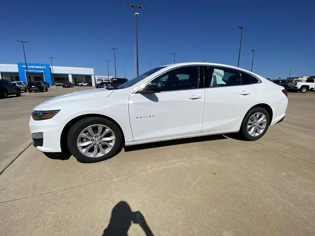 2023 Chevrolet Malibu LT FWD photo