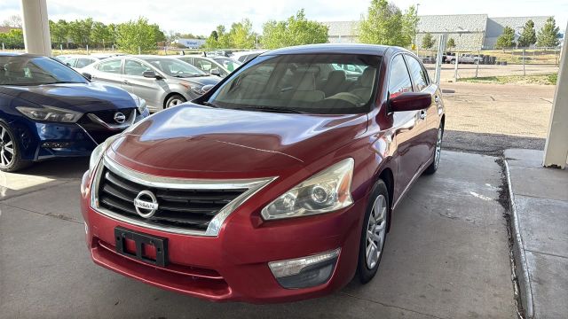 2015 Nissan Altima 2.5 S FWD photo