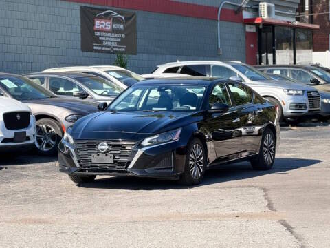 2023 Nissan Altima 2.5 SV FWD photo