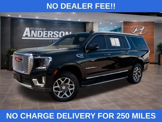 2023 GMC Yukon XL Denali 4WD photo