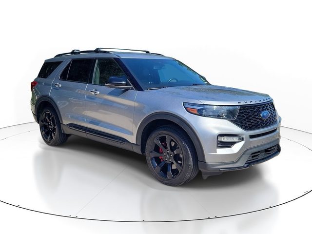 2022 Ford Explorer ST 4WD photo