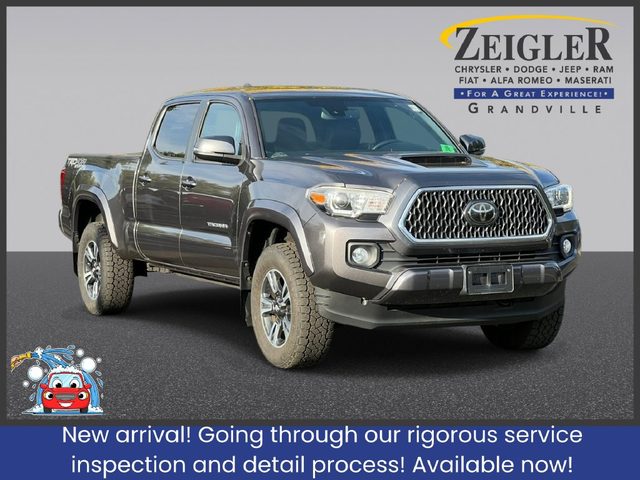 2018 Toyota Tacoma TRD Sport 4WD photo