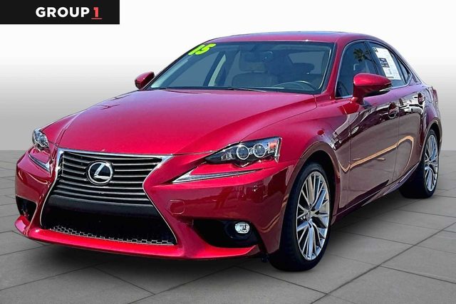 2015 Lexus IS  RWD photo