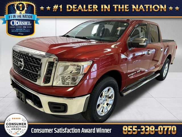 2018 Nissan Titan SV 4WD photo