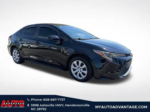 2023 Toyota Corolla LE FWD photo