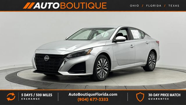 2023 Nissan Altima 2.5 SV FWD photo