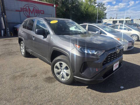 2021 Toyota RAV4 LE AWD photo