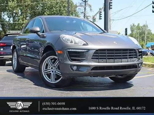 2015 Porsche Macan S AWD photo