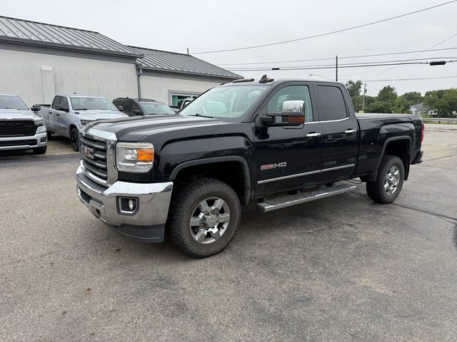 2015 GMC Sierra 2500HD SLE 4WD photo