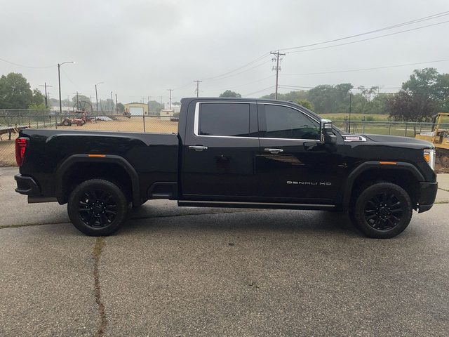 2023 GMC Sierra 2500HD Denali 4WD photo