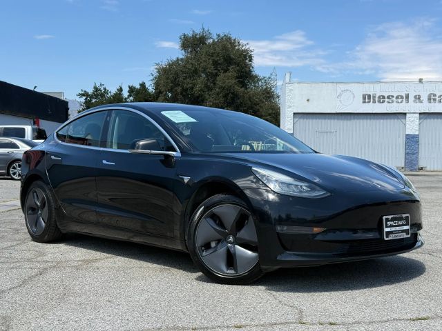 2018 Tesla Model 3 Long Range Battery RWD photo