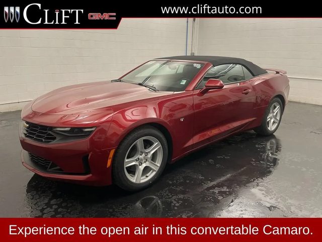 2023 Chevrolet Camaro 1LT RWD photo