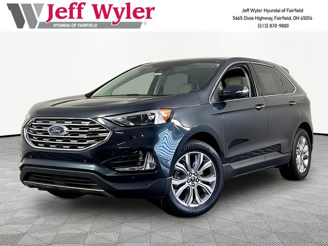 2022 Ford Edge Titanium AWD photo